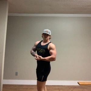 Meet your Posher, Hunter